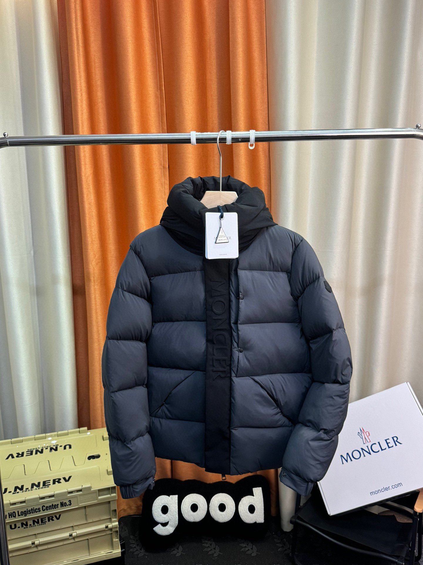 Moncler Classic elief Letters Down Jacket 3 Colors