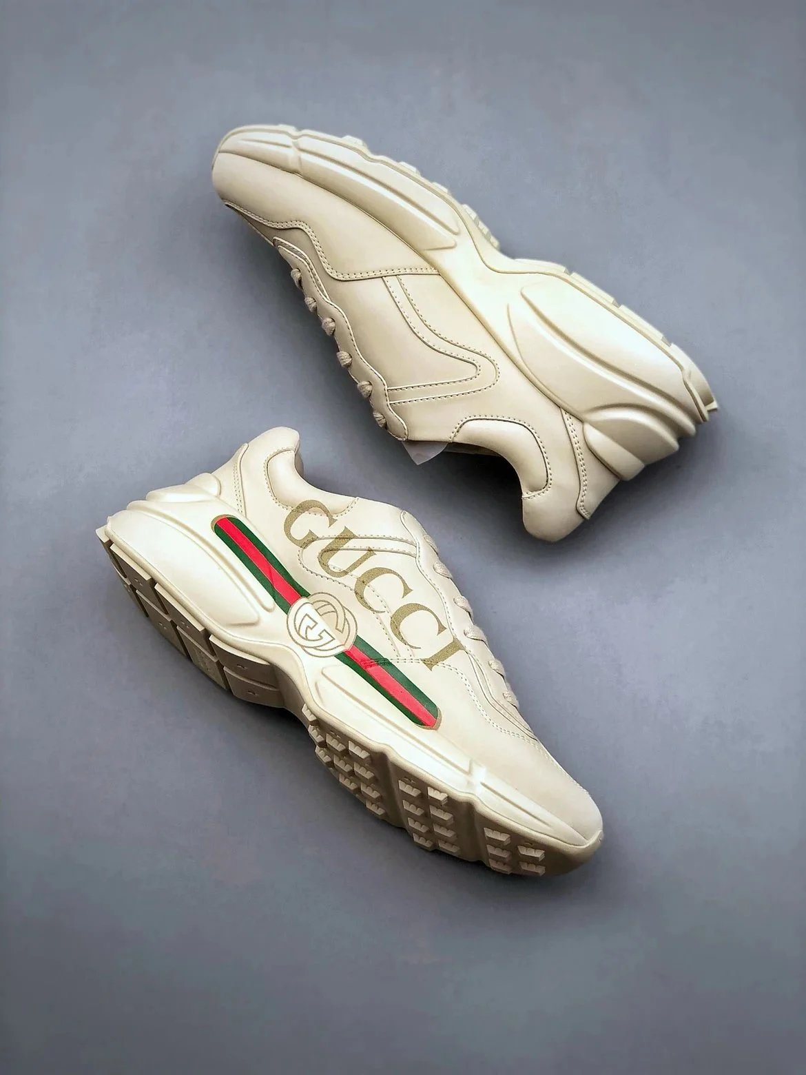 1:1 gucci Classical letters logo shoes