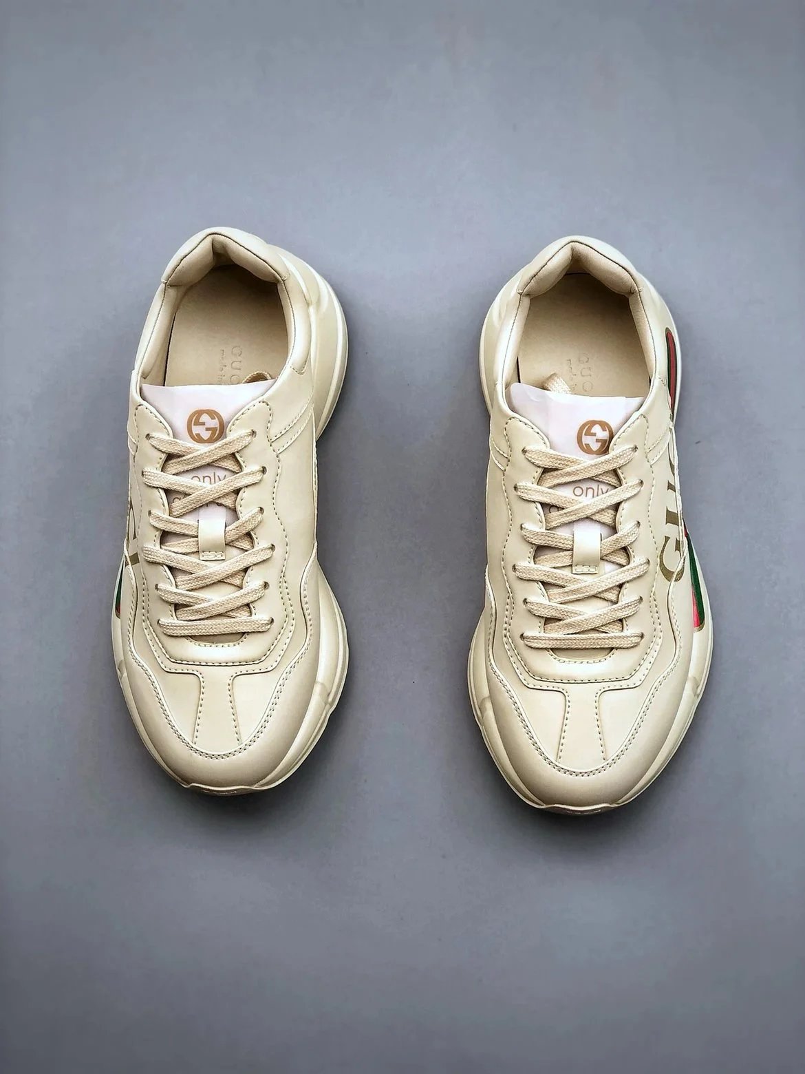 1:1 gucci Classical letters logo shoes