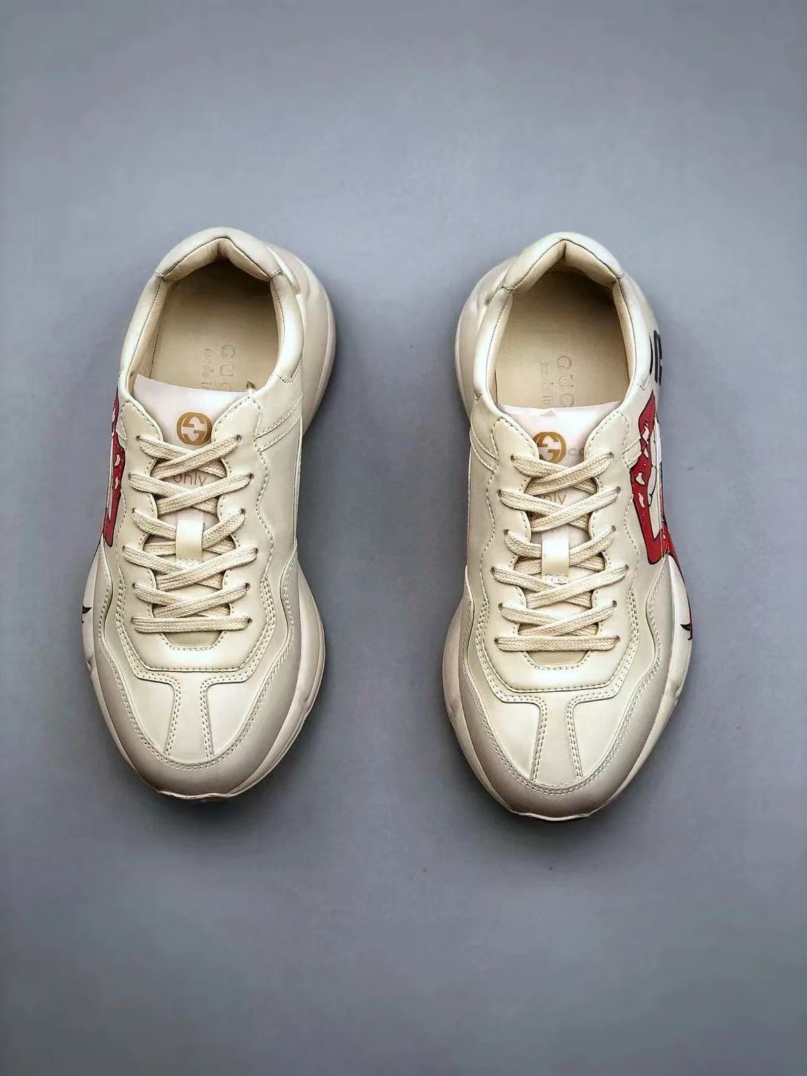1:1 gucci red tongue logo shoes