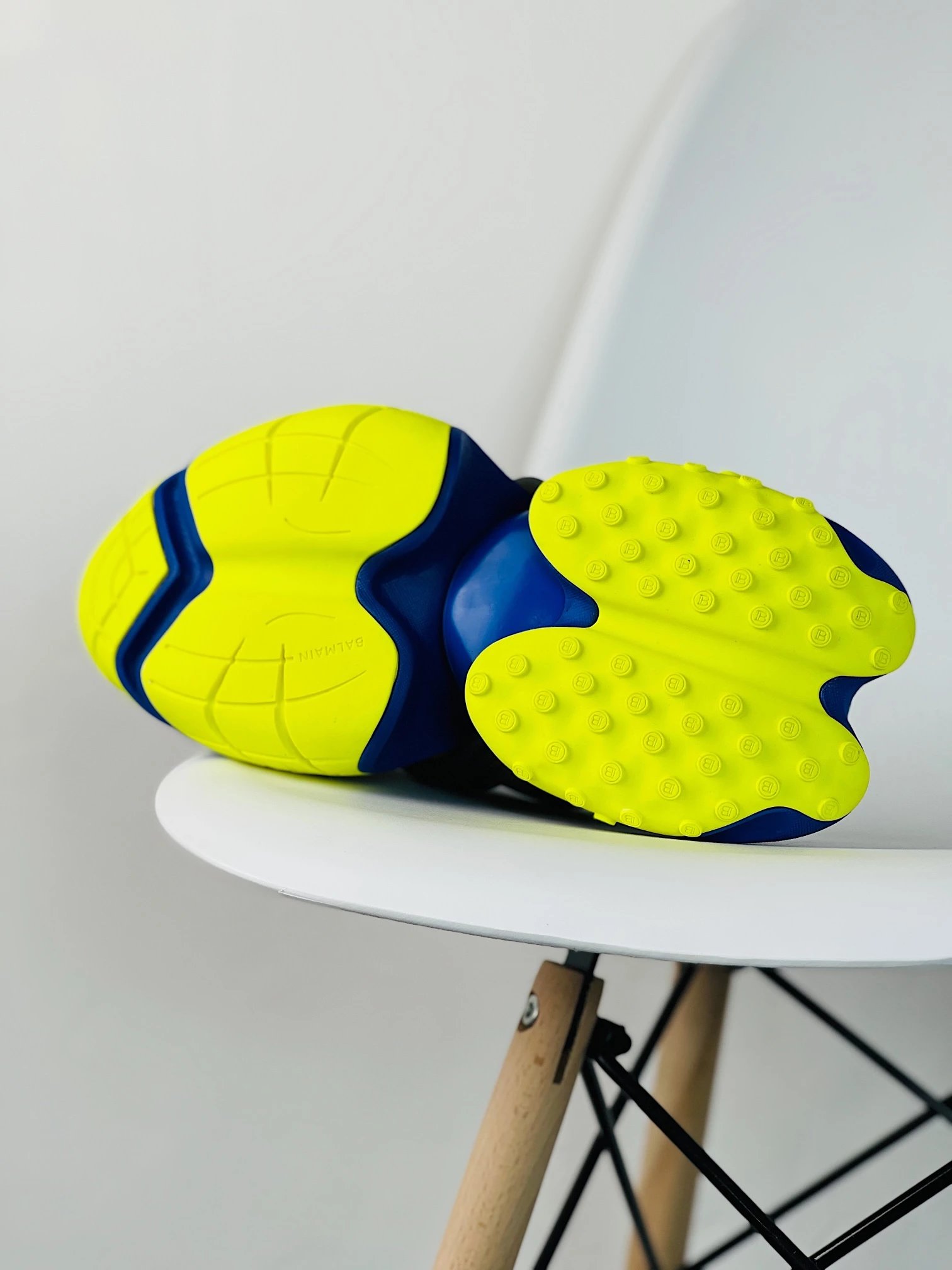 2022 Balmain Bullet Shoes Rainbow Color