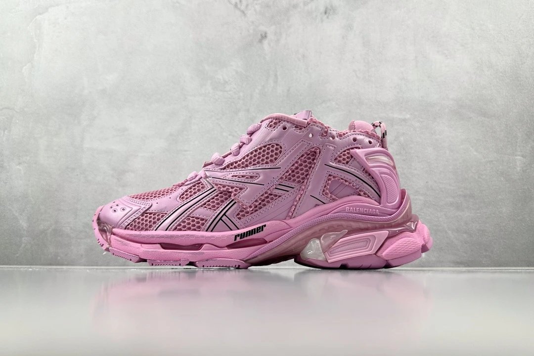 balenciaga runner pink shoes