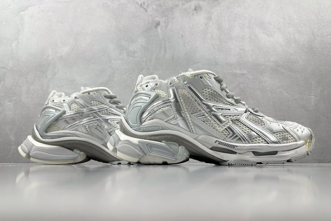 balenciaga runner silver shoes