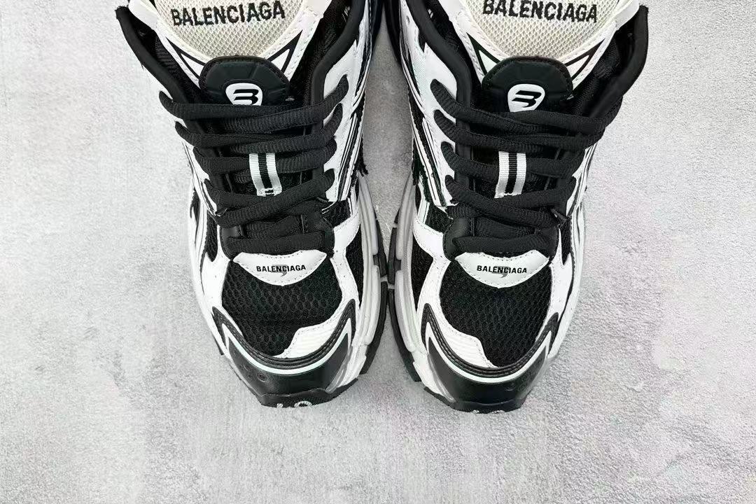balenciaga runner black and white shoes