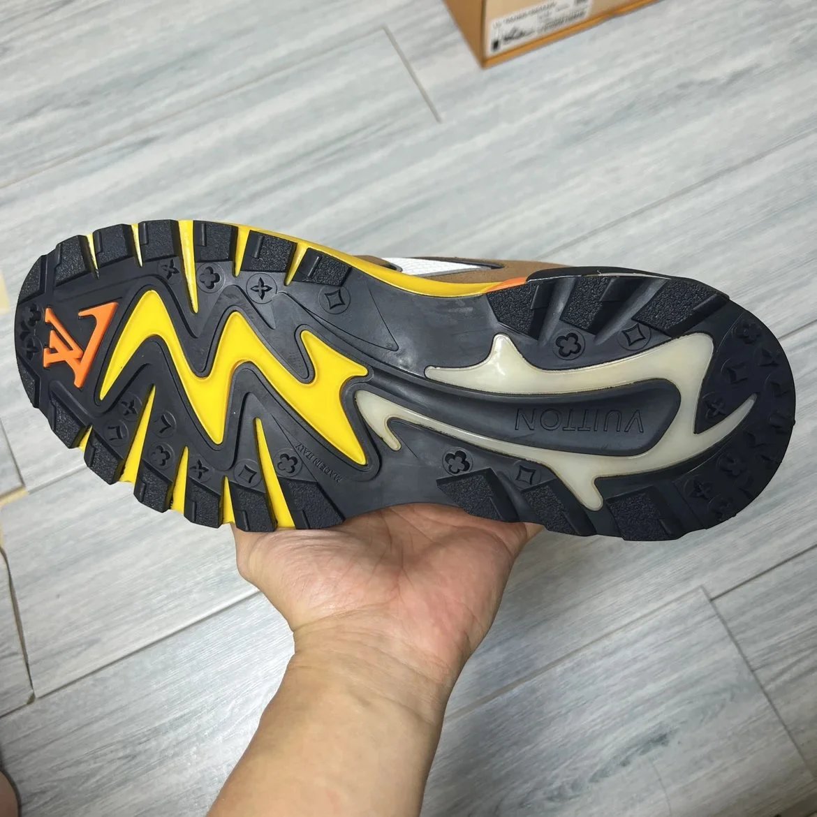 LV Runner Tatic Yellow & Brown