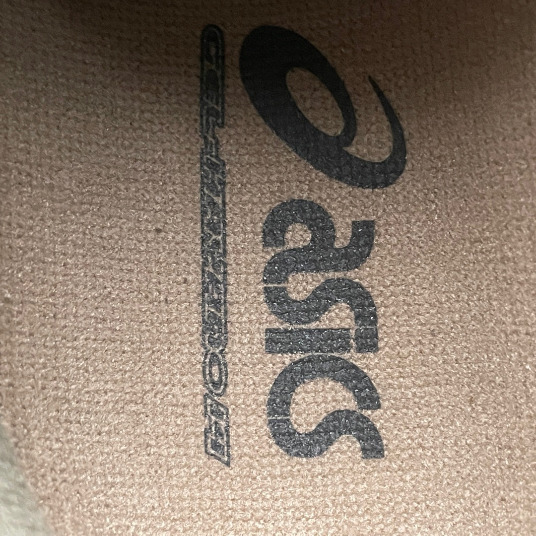 Asics GEL-Kayano 14 shoes