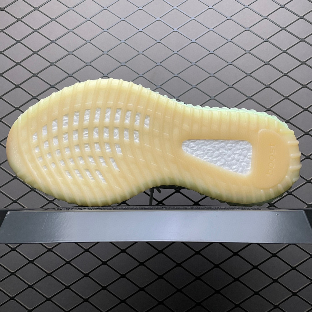 Yeezy 350 V2 Boost Asia Limited Hyper Space EG7491