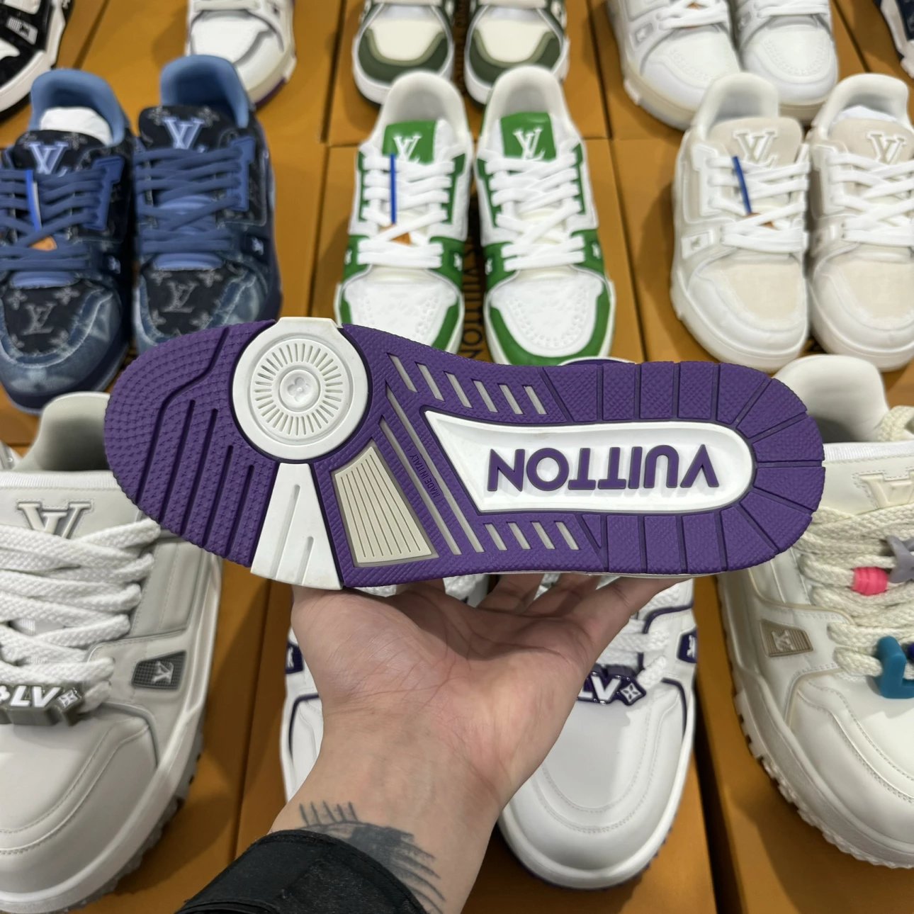 LV Full Letters Logo Trainer Shoes Purple & White