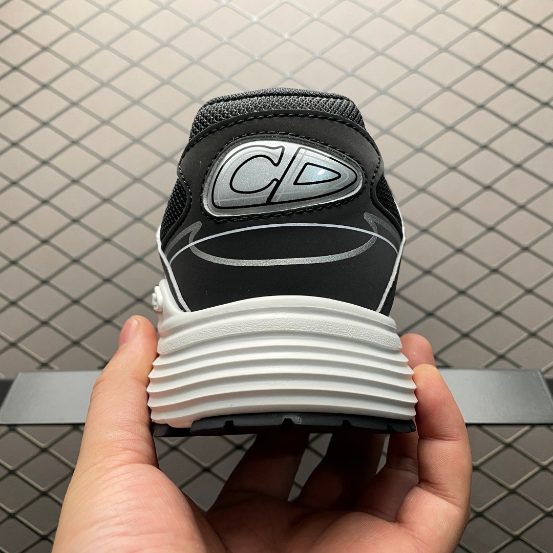 dior b30 black and sliver logo shoes