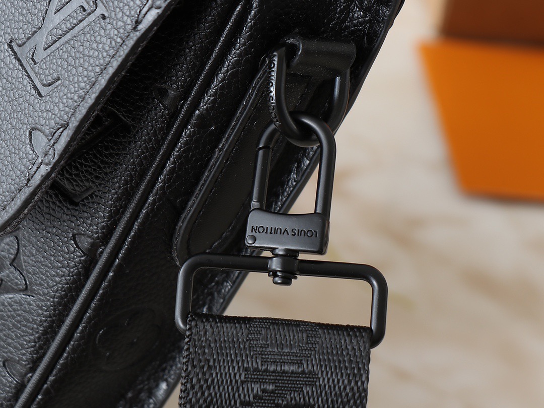 lv briefcase black bag