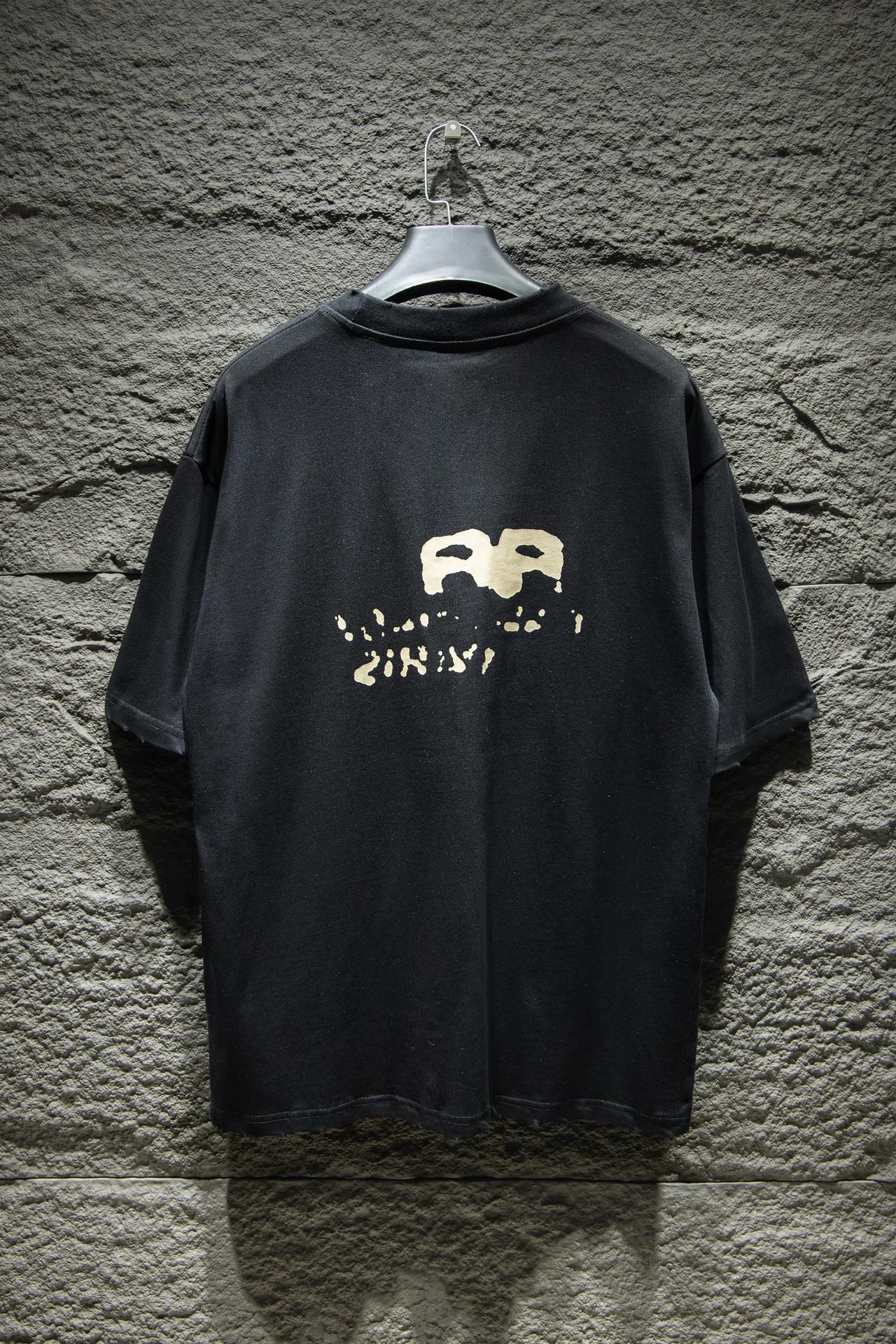 balenciaga graffiti black tee