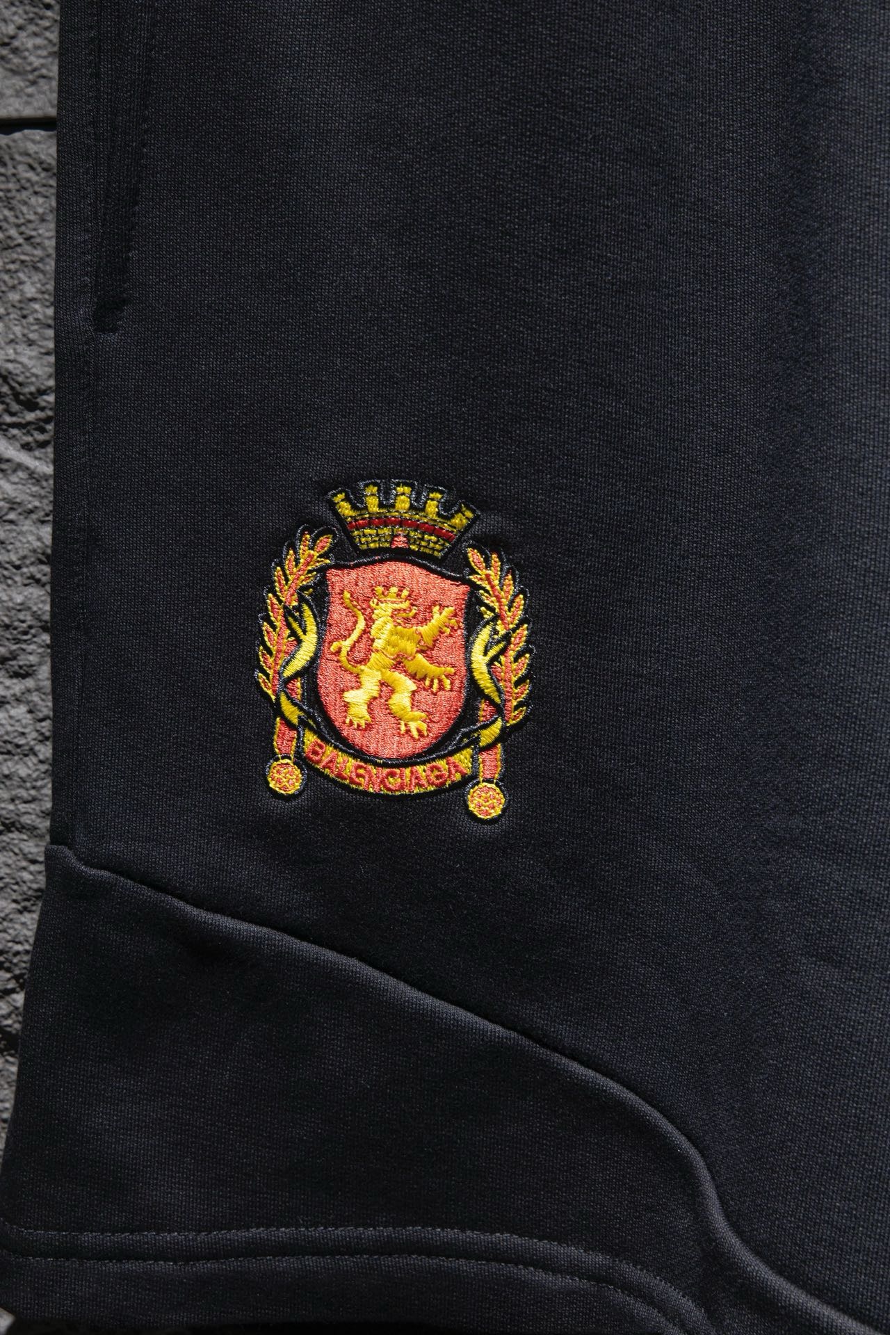 balenciaga embroidery black  shorts