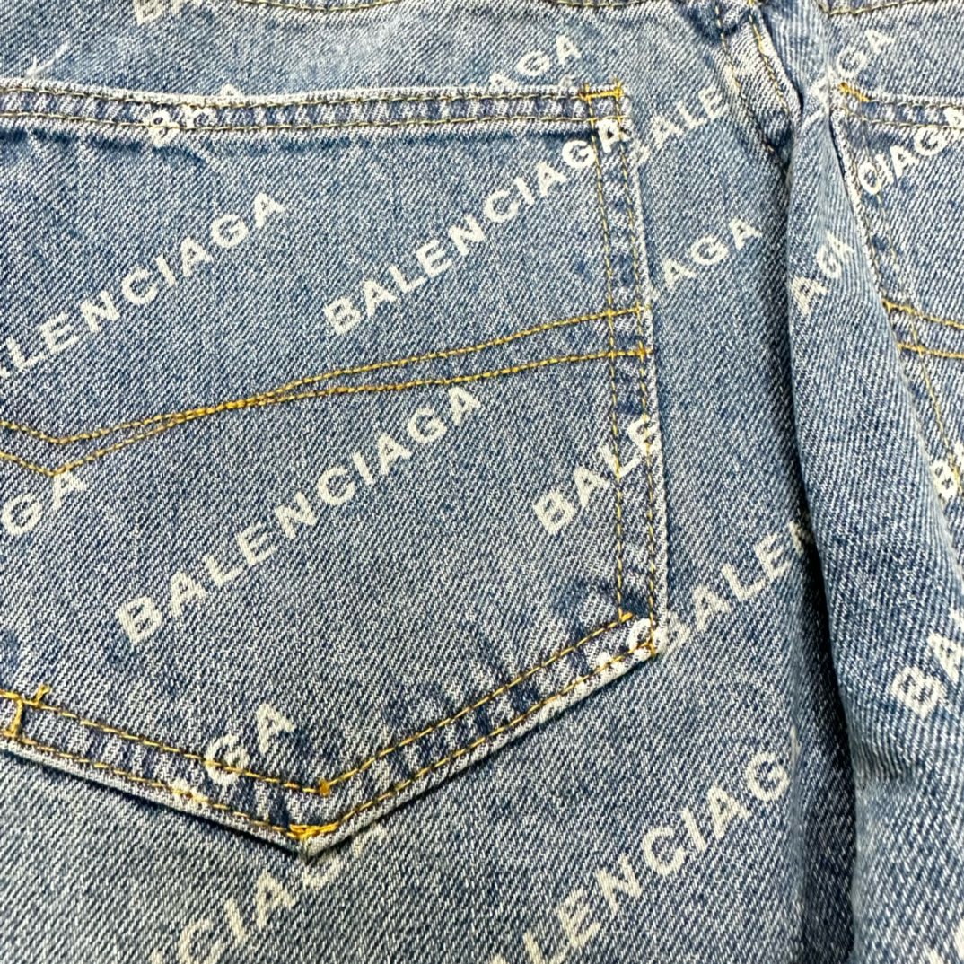 balenciaga classic full-print logo jeans