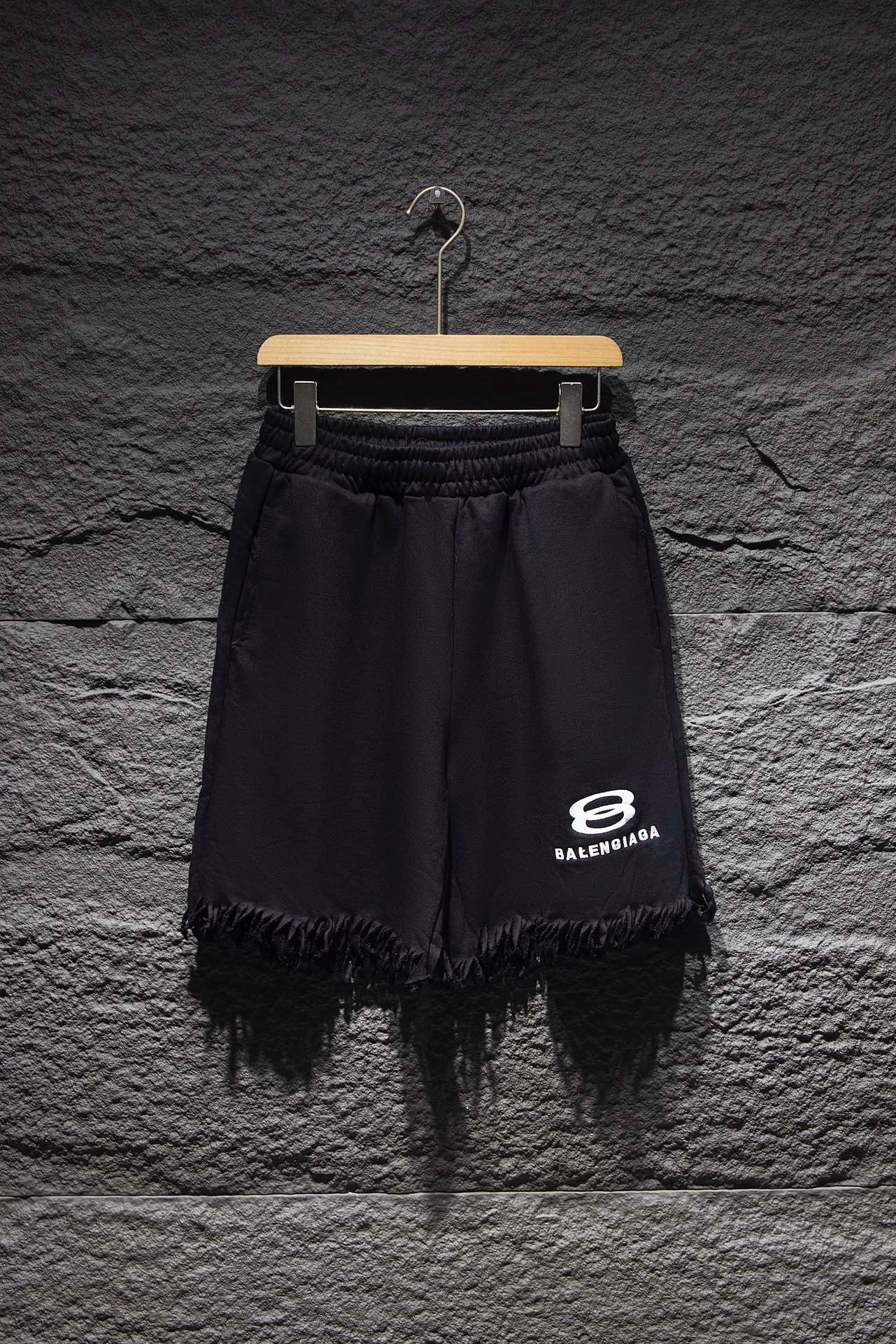 balenciaga embroidery black and white shorts