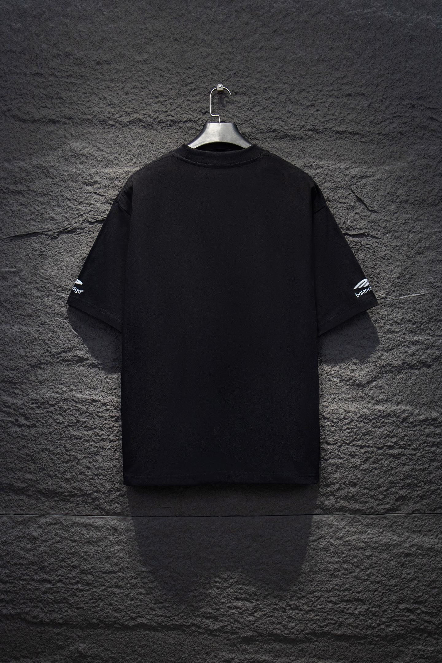 balenciaga logo black tee