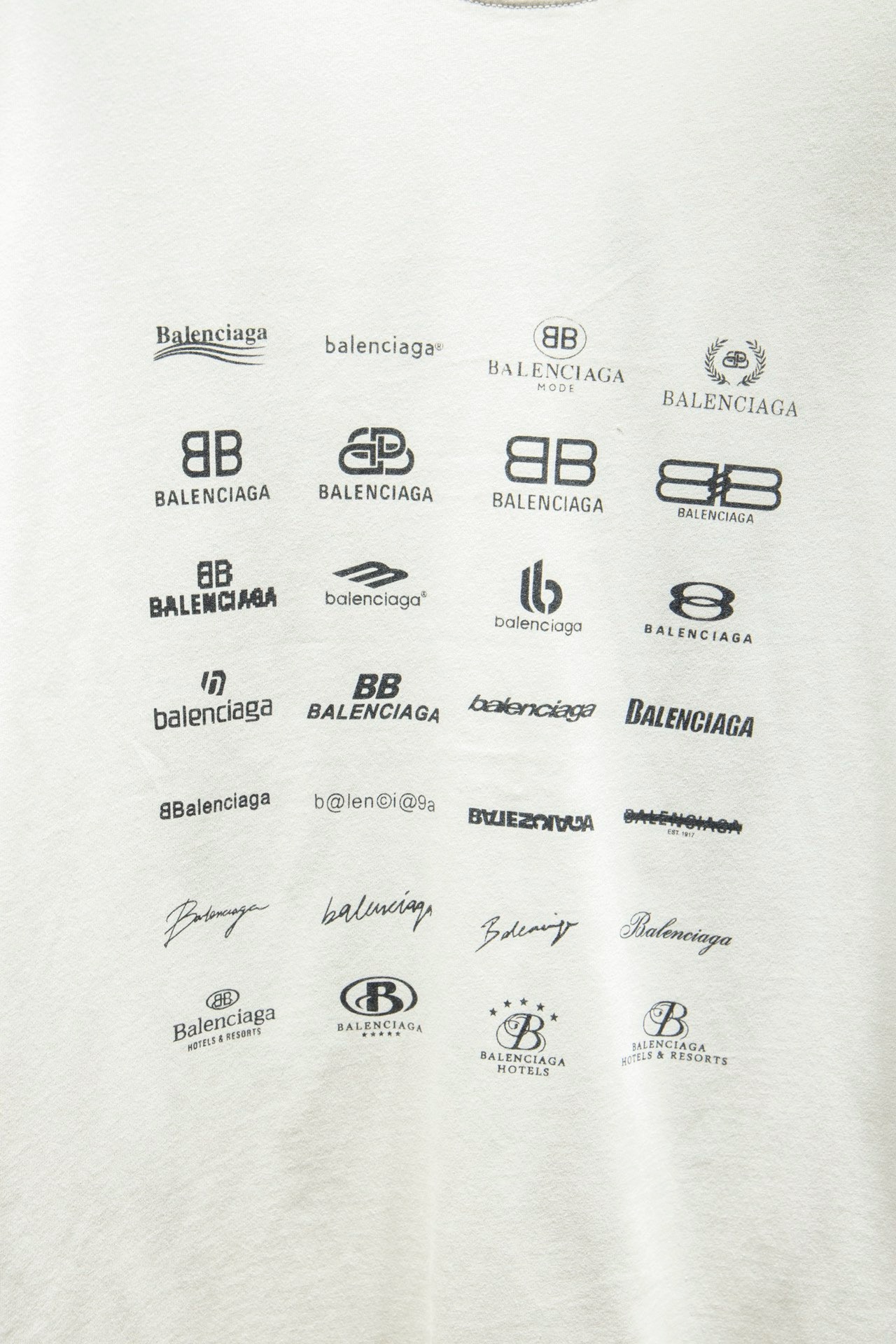 balenciaga logo design white tee