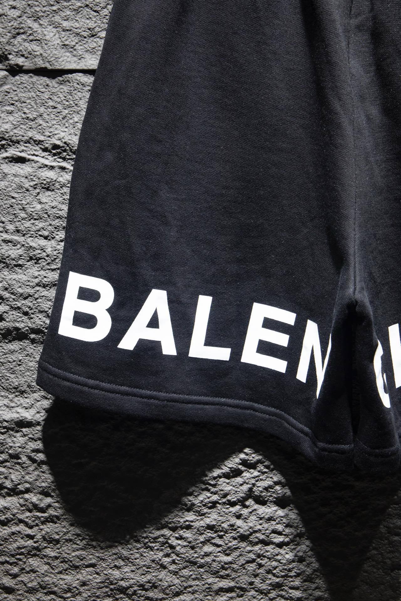balenciaga black shorts