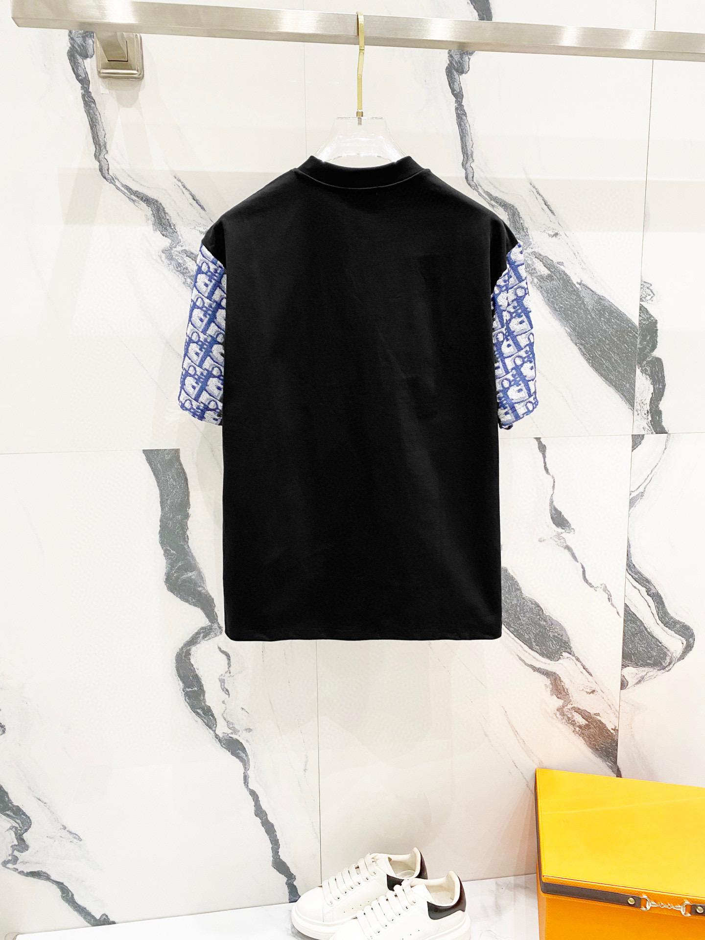 Dior Embroidery Sleeve Tee 2 Colors