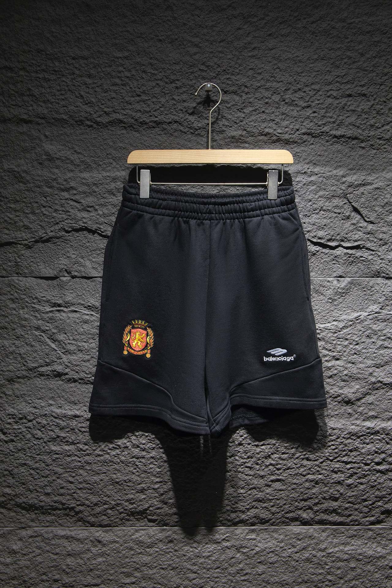 balenciaga embroidery black  shorts