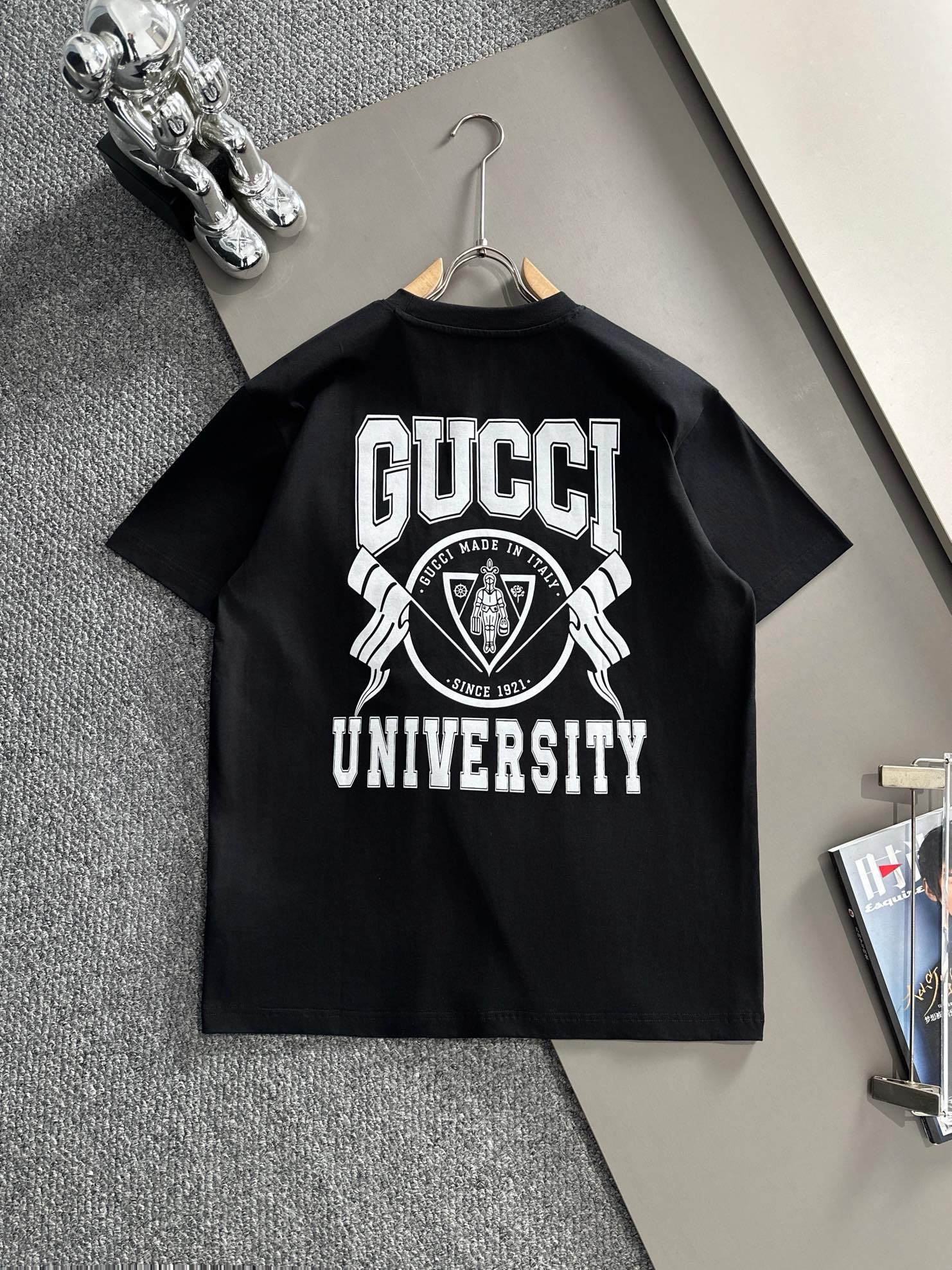gucci high-density embroidery cream and black tee