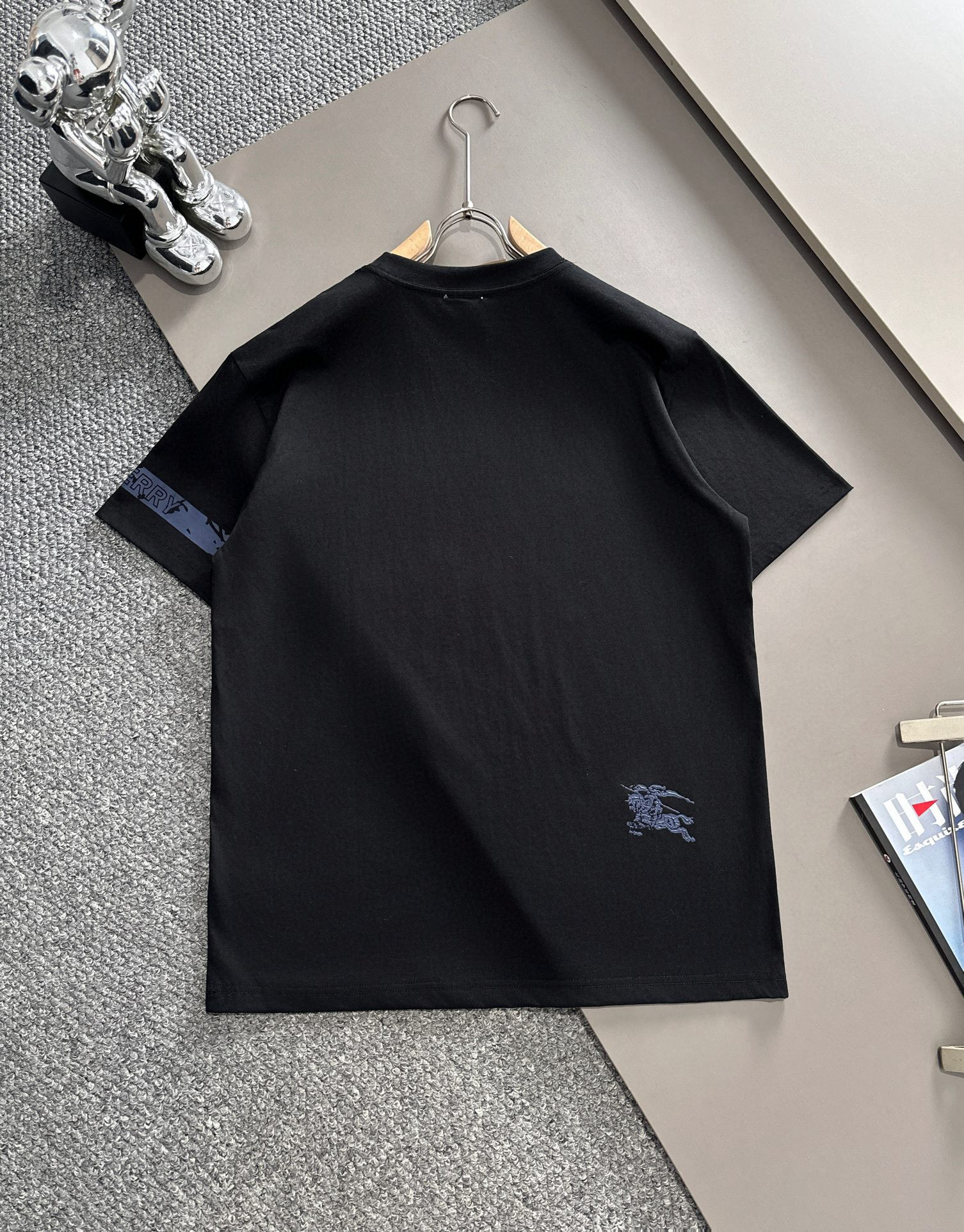 Burberry 2025 embossed Logo Tee 2 Colors