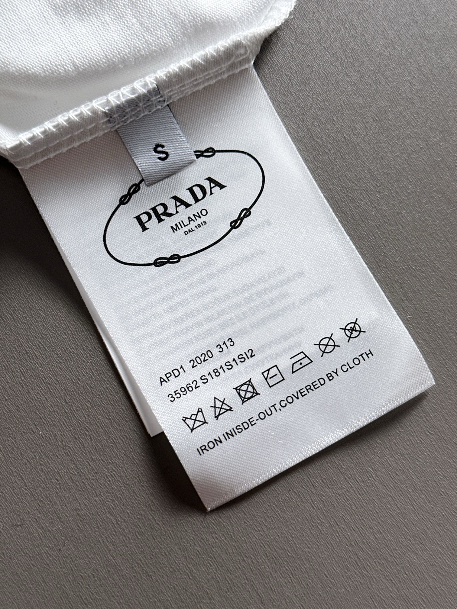 Prada customized pocket black and white tee