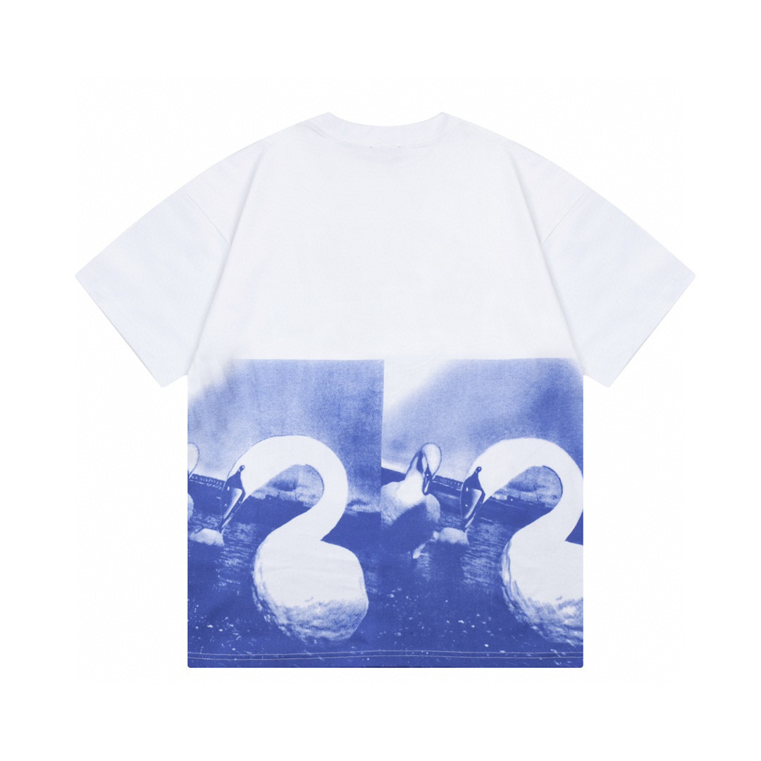 Burberry swan Print Tee White