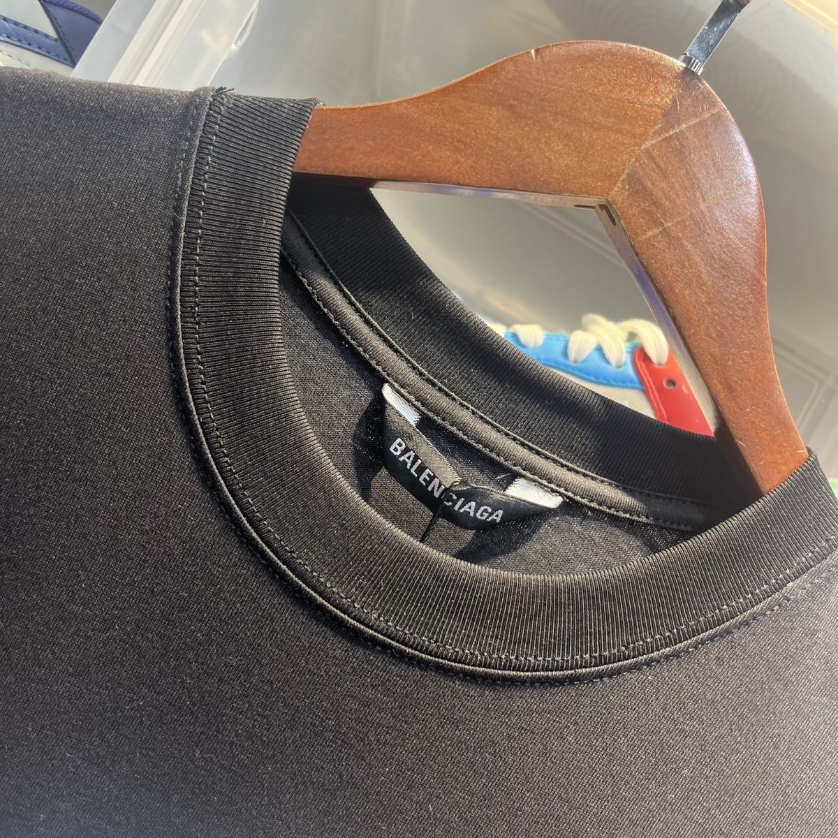 balenciaga simpson cracked black and white tee