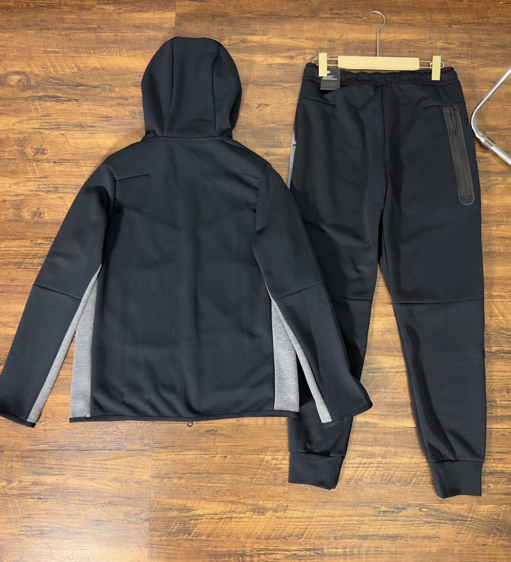 nike drill tech fleece black and grey a set