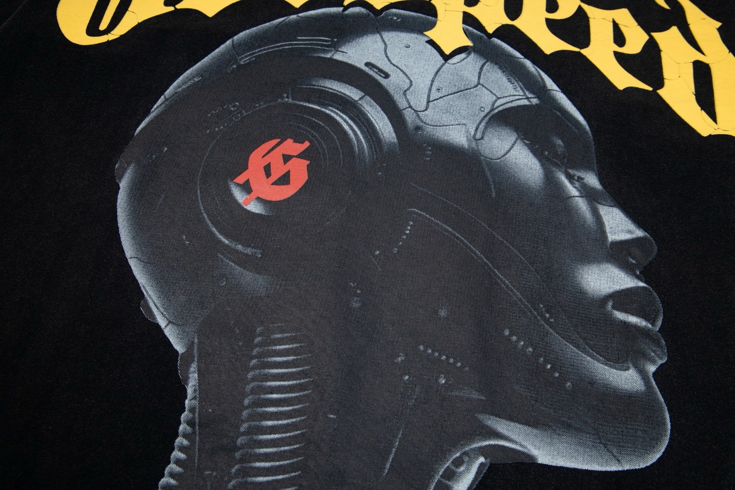 godspeed 25SS washed black and yellow letters tee