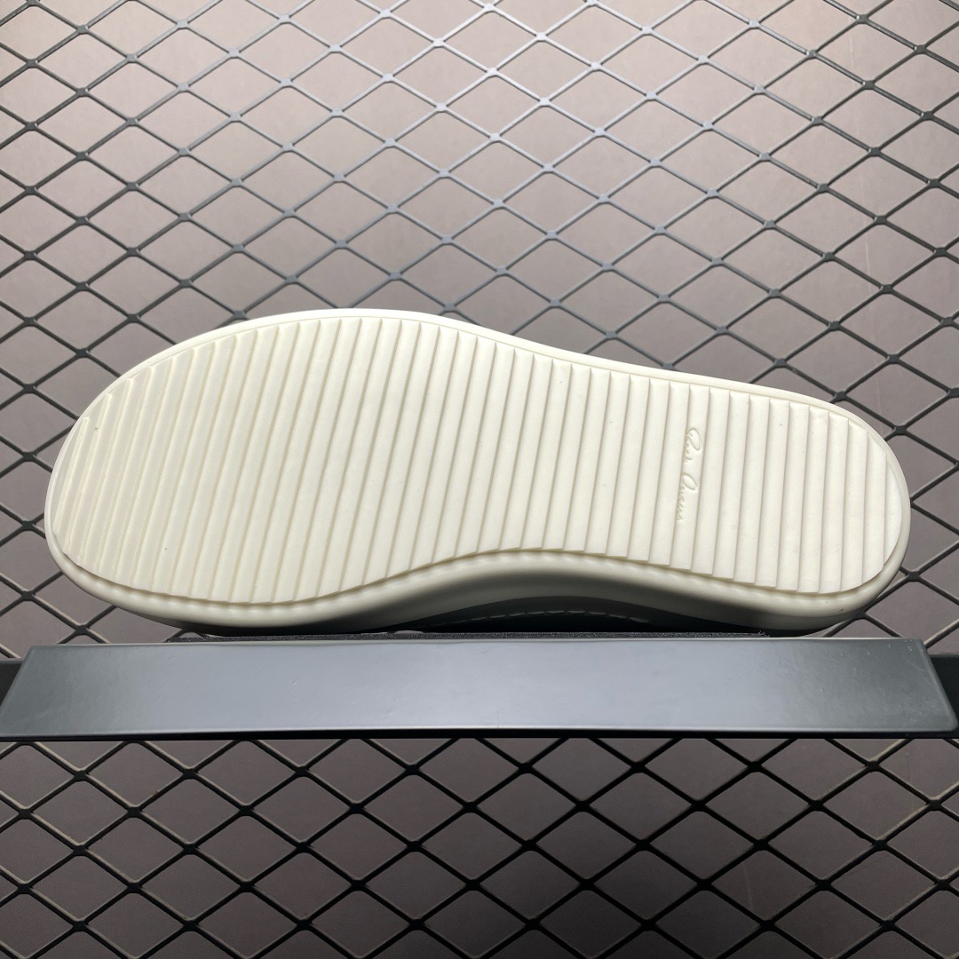 Rickowens all white low shoes