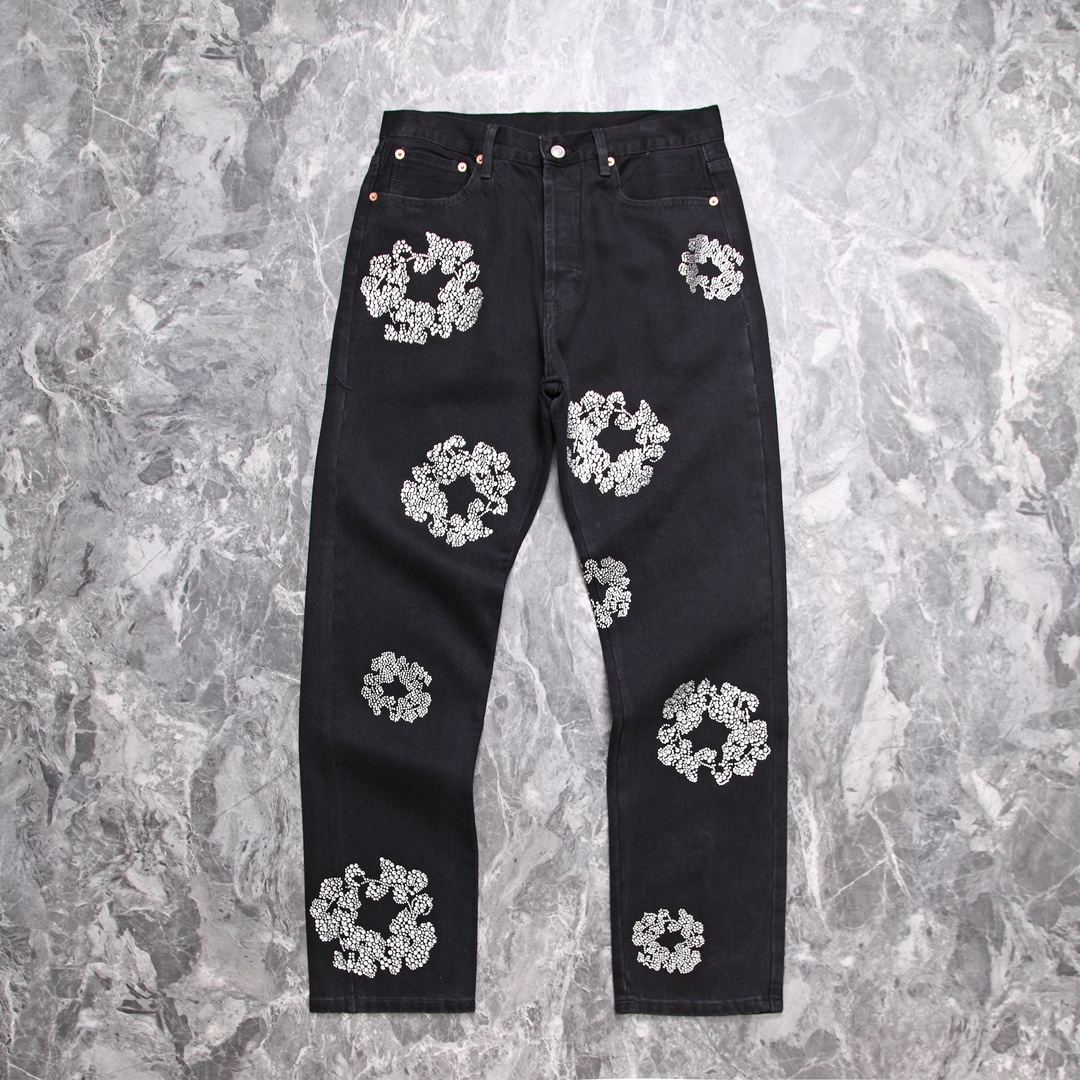 1:1 Best Quality Denim Tear Diamond Jeans Black