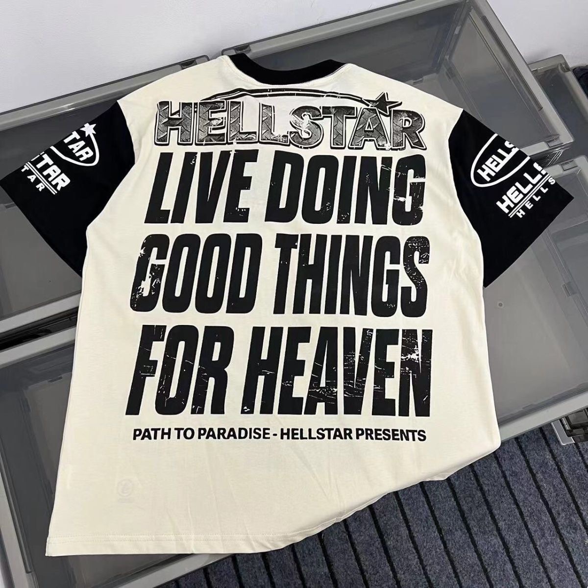 Hellstar Mask Logo Tee Beige mix Black