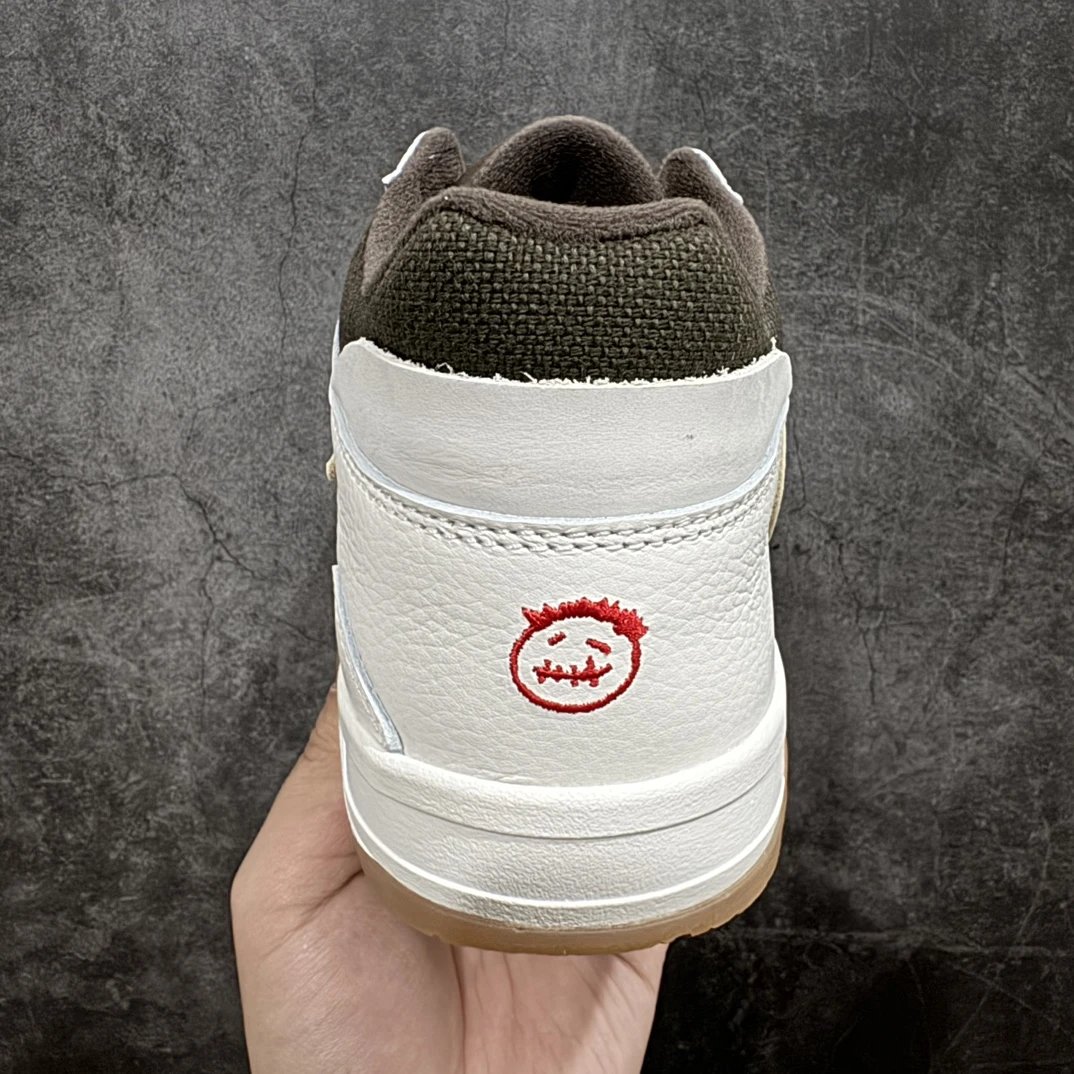 Travis Scott Jumpman Sneakers Olive & White