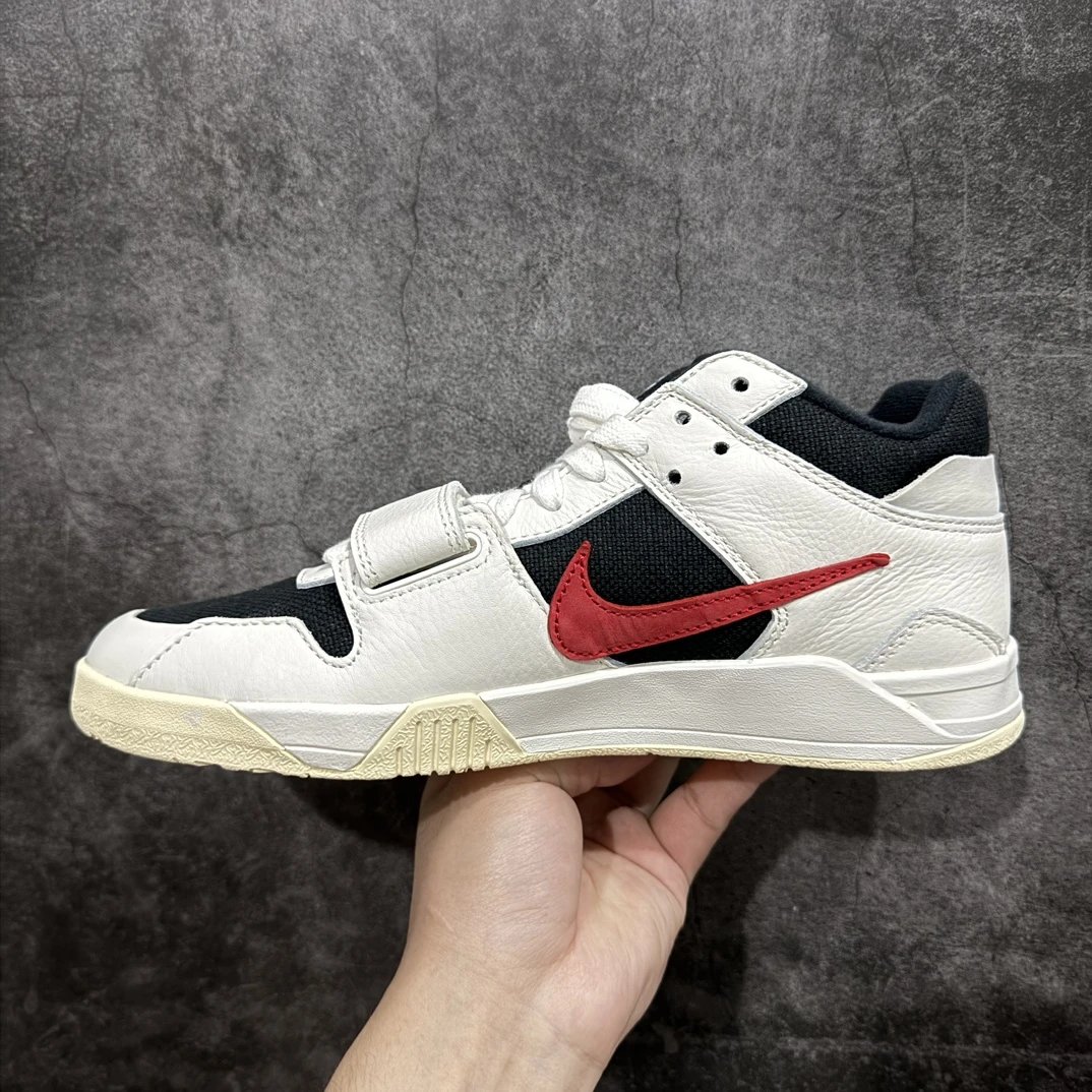 Travis Scott Jumpman Sneakers Black & Red