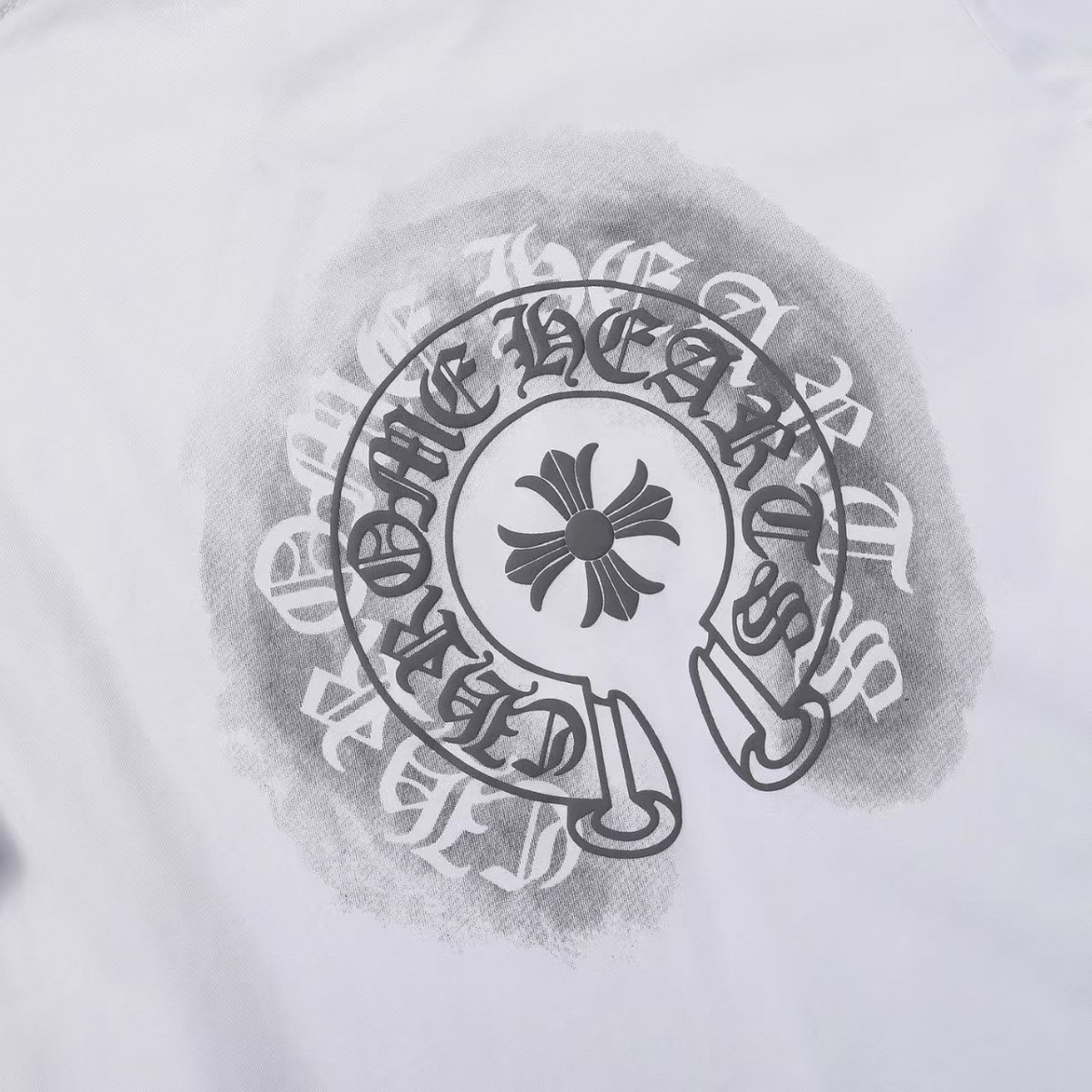 Chrome heart classic trendy black and white tees