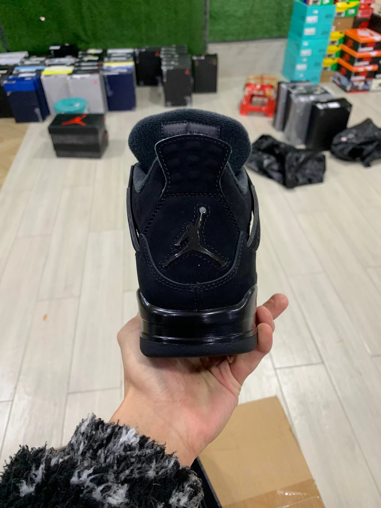 Air Jordan 4 Black Cat