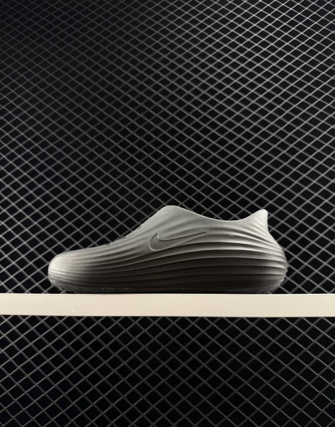 NK ReactX Rejuven 8 Shoes