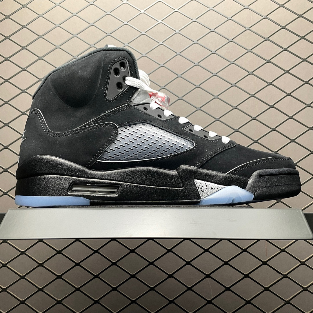 Air Jordan 5 Retro Black Metallic Reimagined