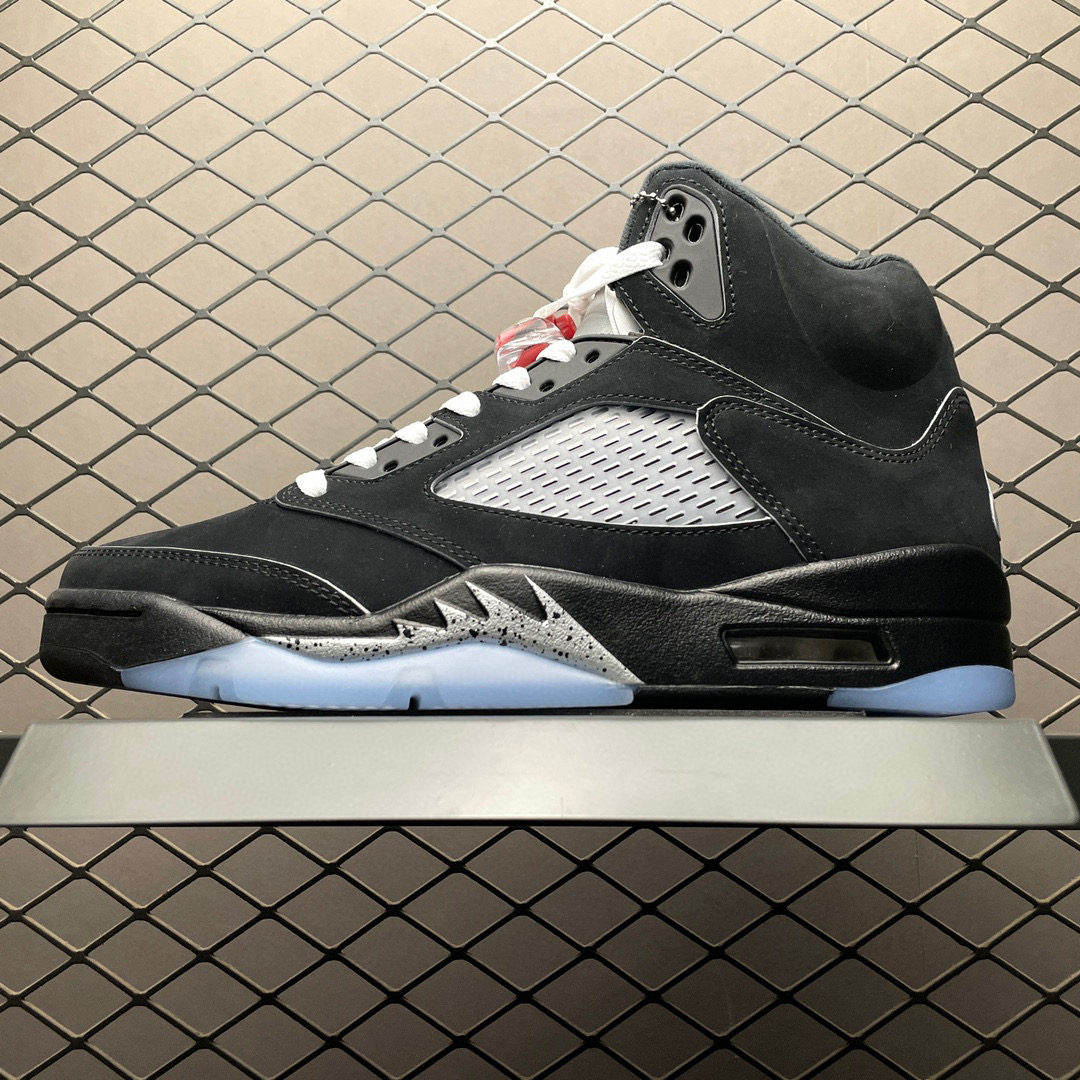 Air Jordan 5 Retro Black Metallic Reimagined