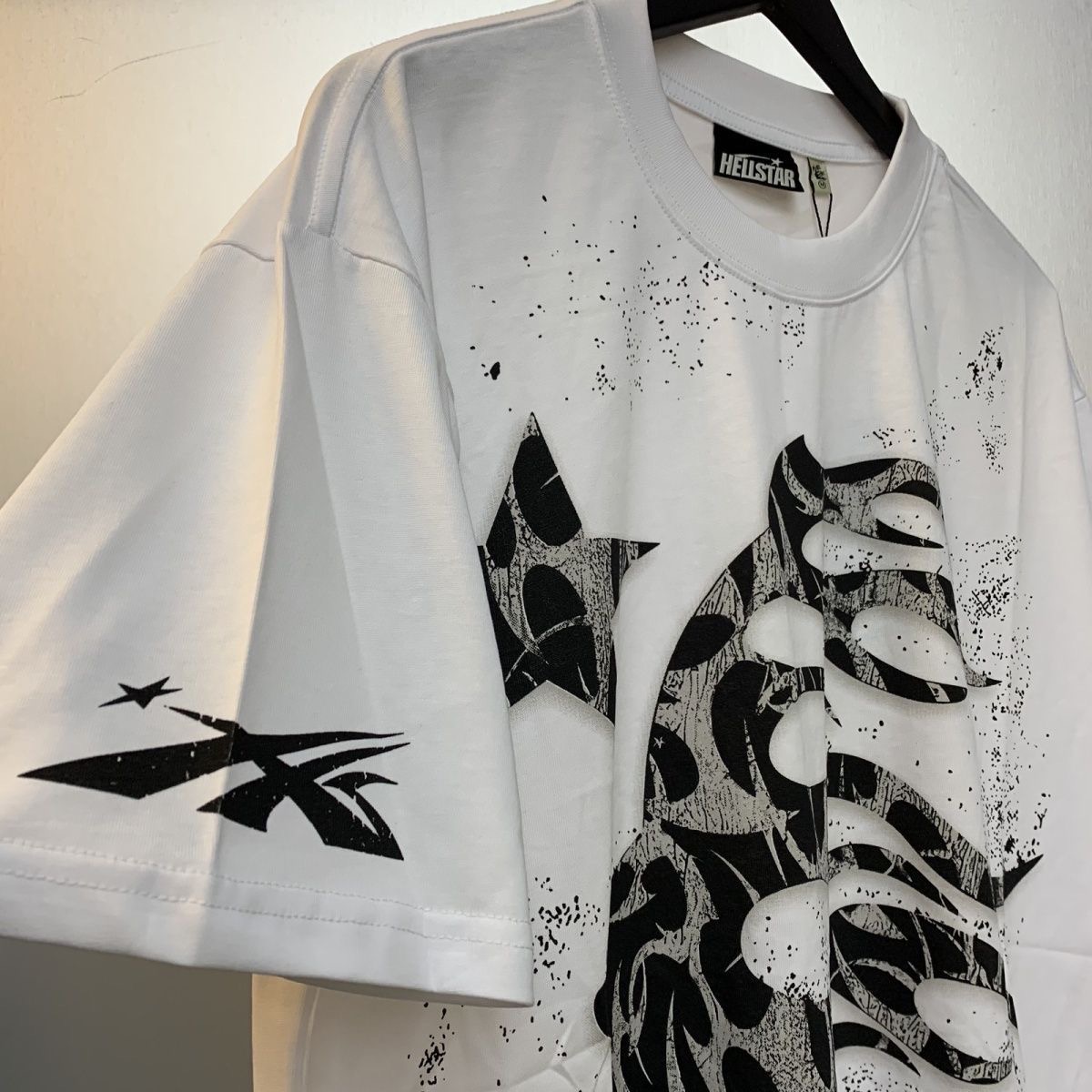 hellstar studios glitterp2p  white  tee