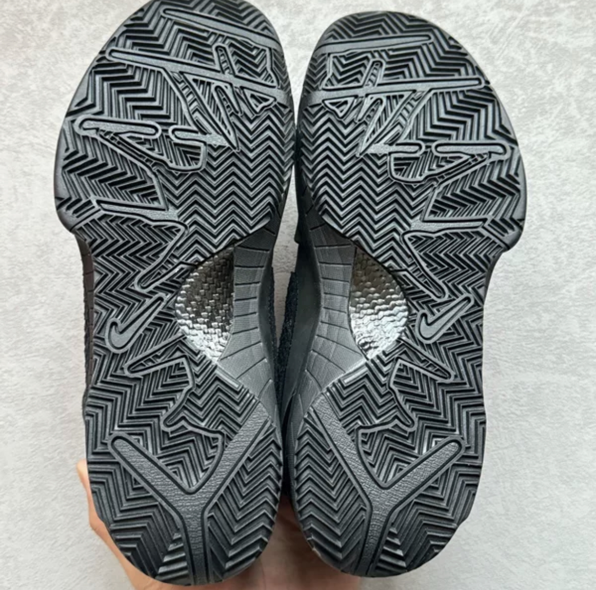 NK Zoom Kobe 4 Black Mamba