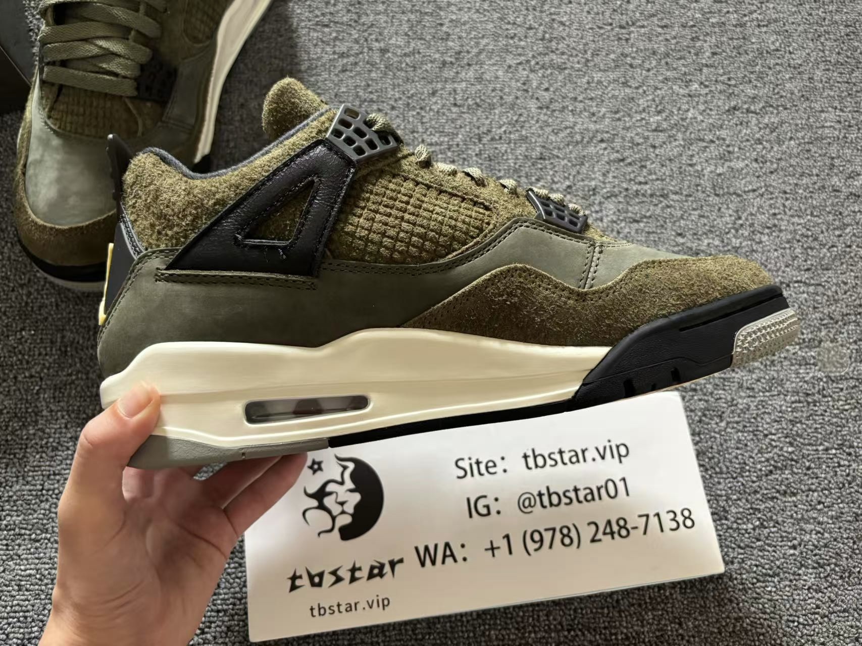 Air Jordan 4  Retro Olive Canvas