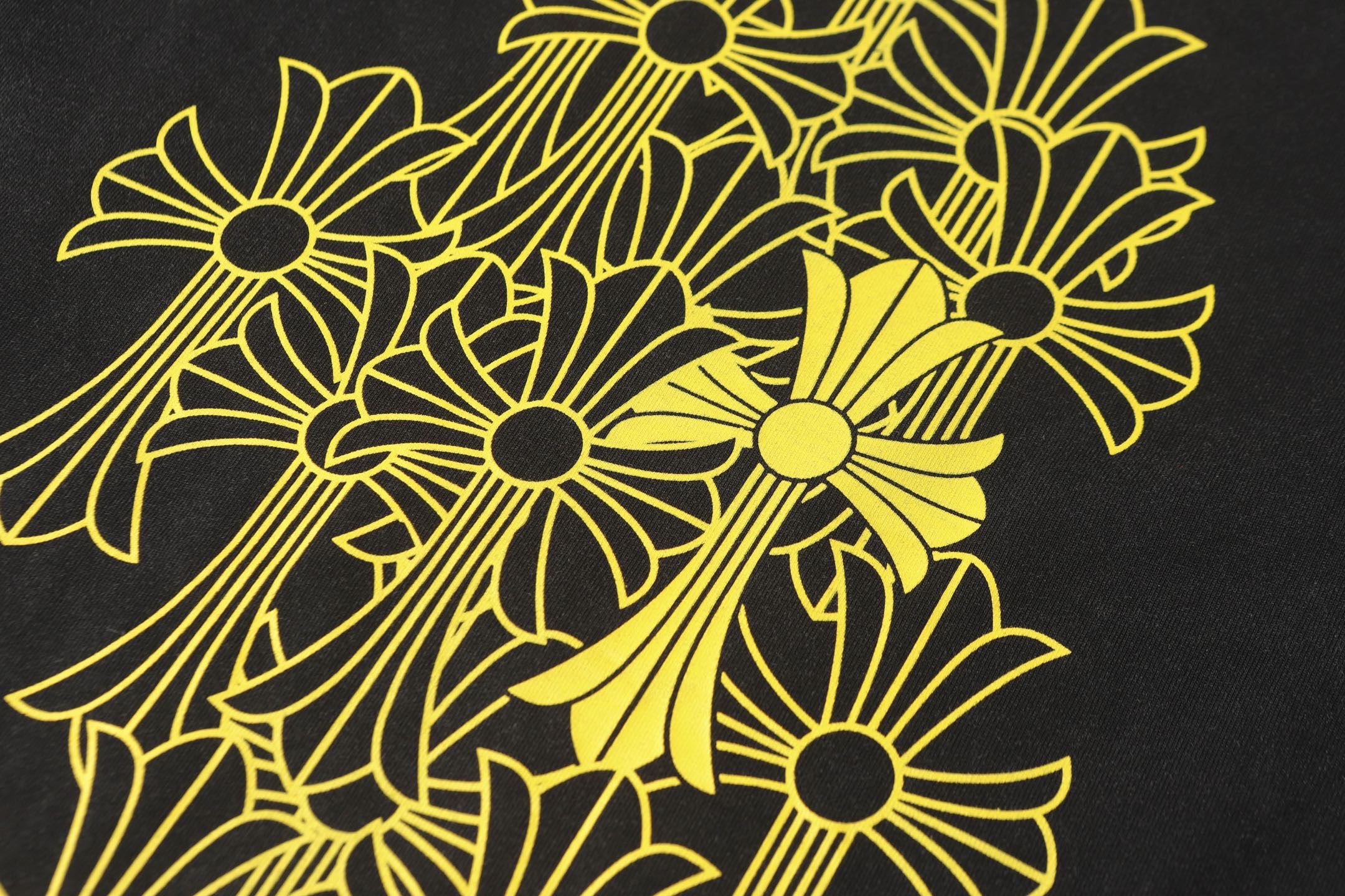 Chrome hearts 25ss black and yellow logo tee