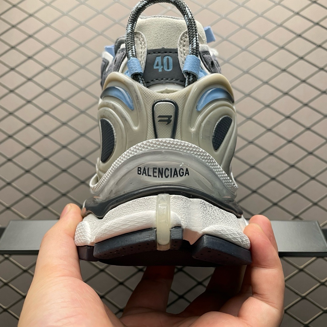 Balenciaga runner broken design shoes