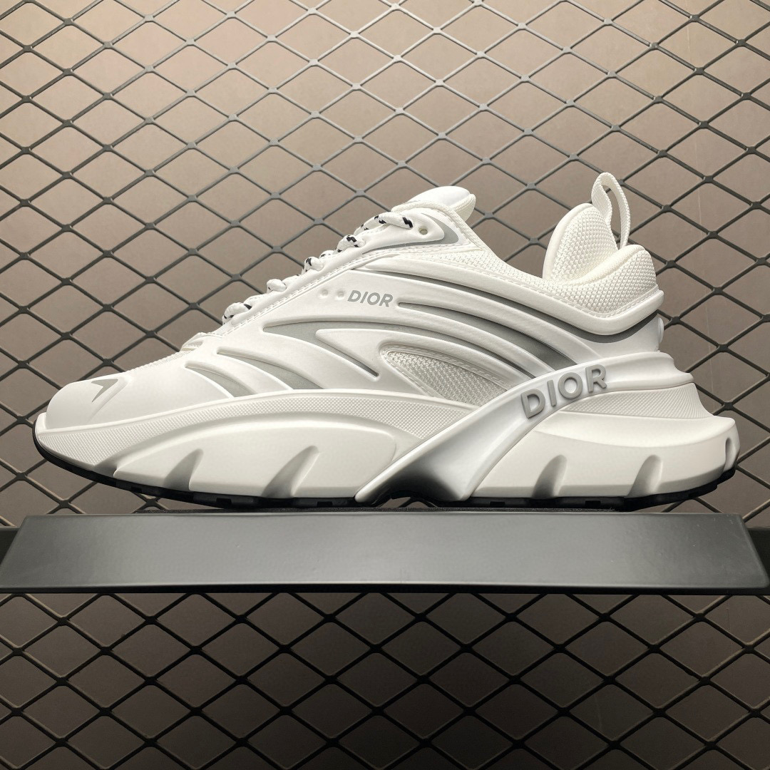 Dior Blade Runner Microfiber Me B44 White