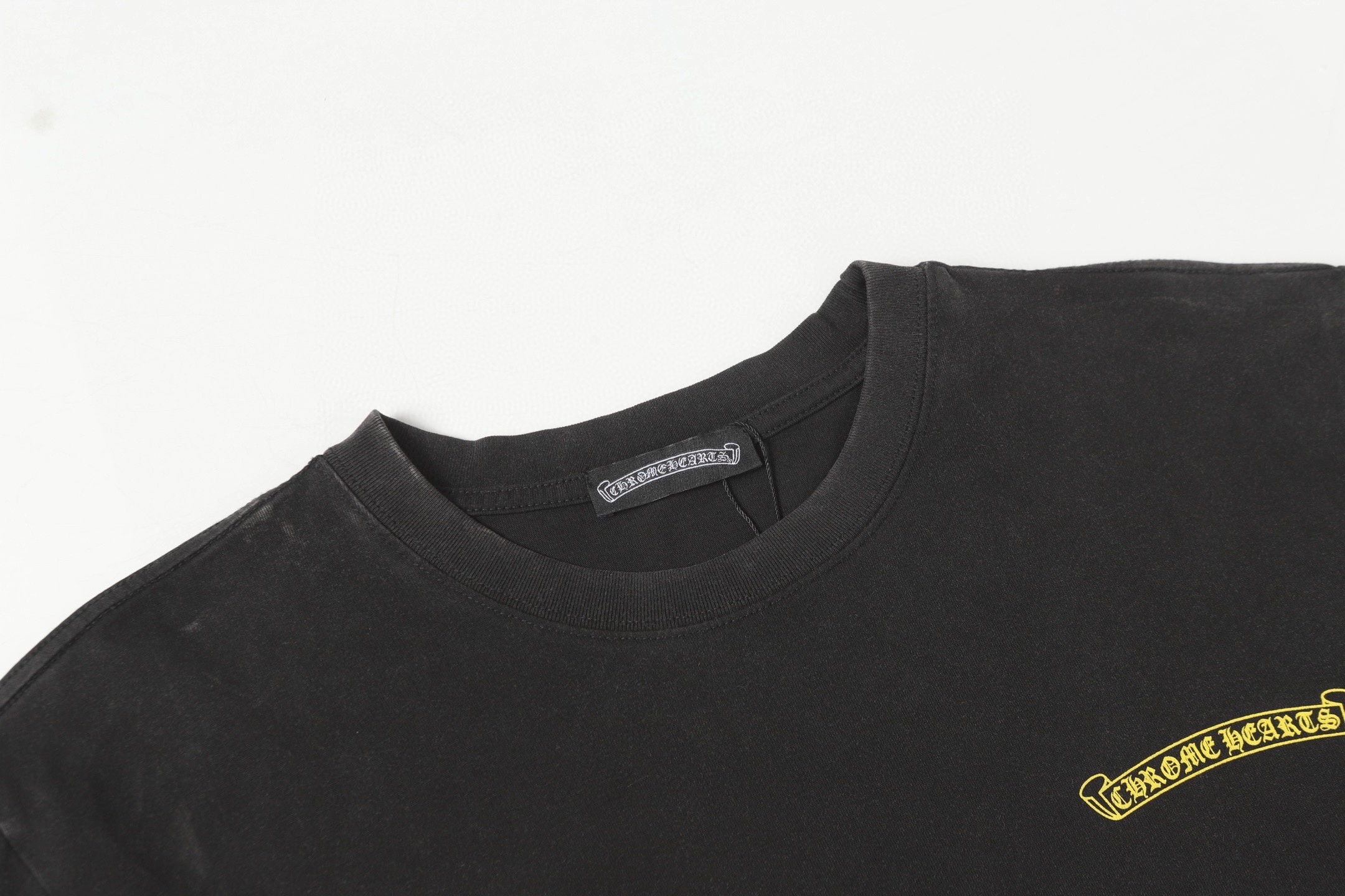 Chrome hearts 25ss black and yellow logo tee