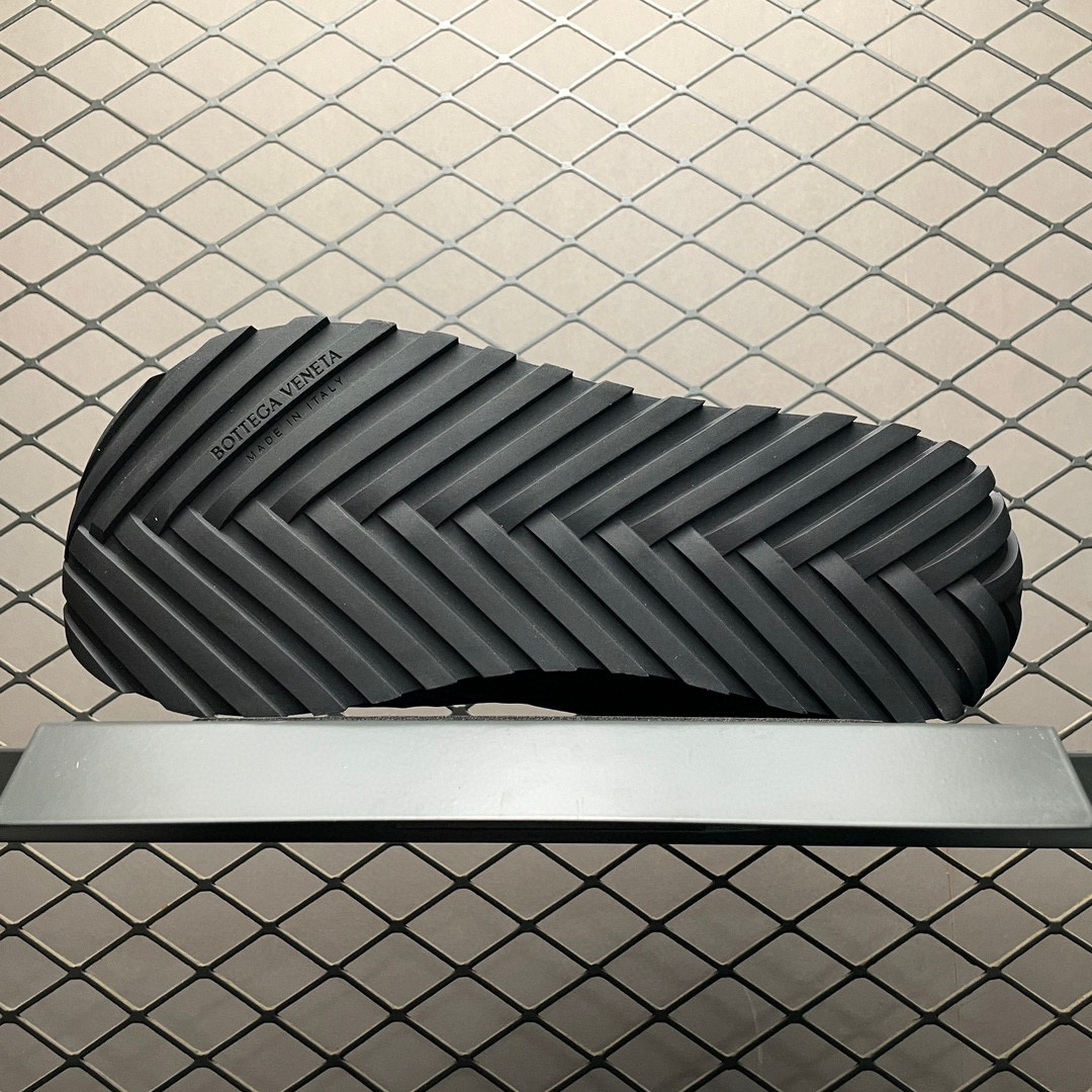 Bottega Veneta Orbit Runner Black Shoes