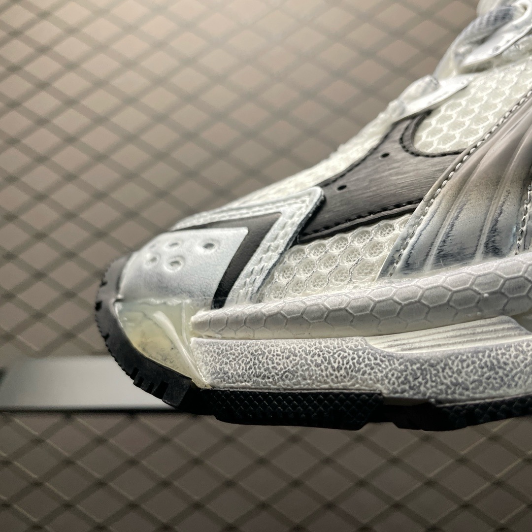 Balenciaga runner broken handmade aging effect shoes