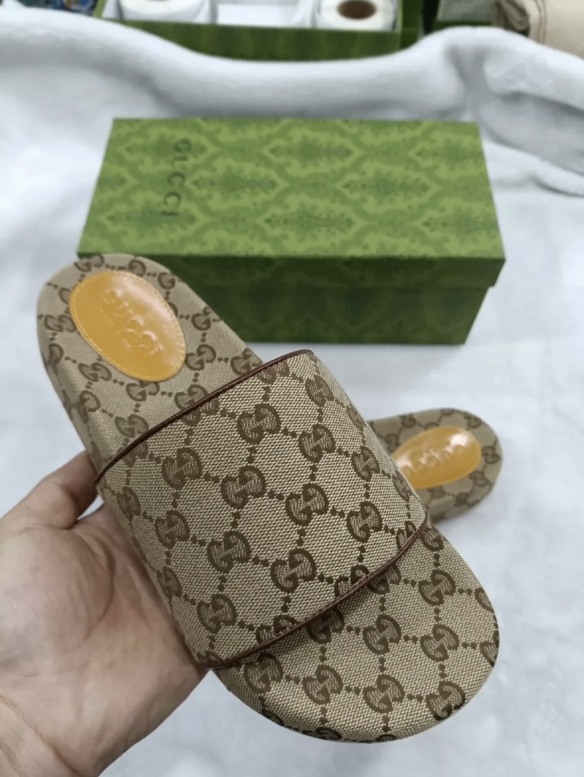 Gucci Full Logo Slide Brown